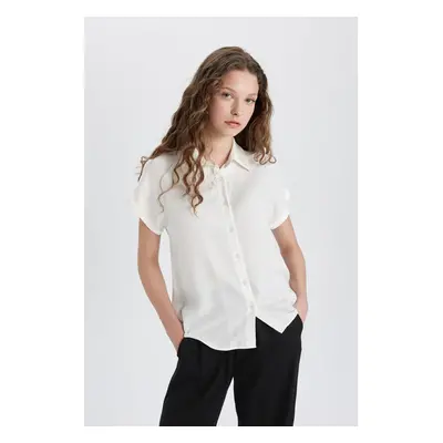 DEFACTO Regular Fit Short Sleeve Shirt