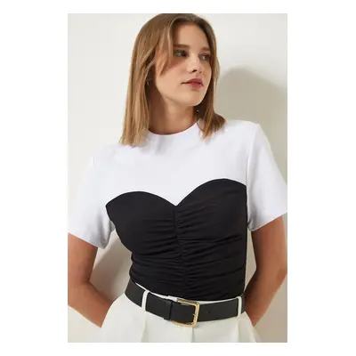 Happiness İstanbul Women's White Black Block Color Knitted Blouse