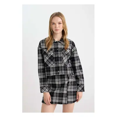 DEFACTO Coool Oversize Wide Fit Crop Pocket Thick Flannel Long Sleeve Jacket Shirt