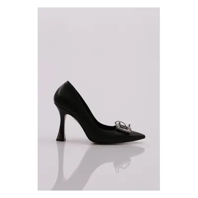 DGN Women's Heeled Shoes