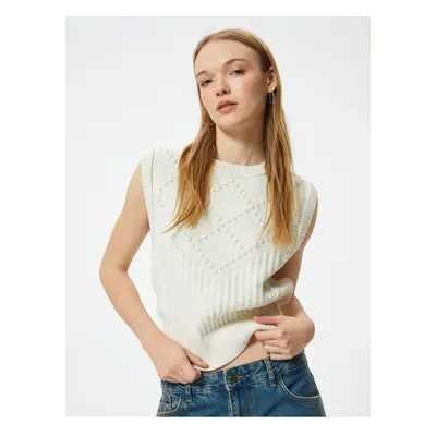 Koton Knitted Textured Sweater Crew Neck Sleeveless