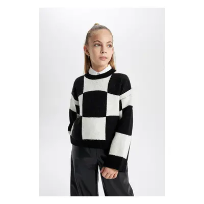 DEFACTO Girls Crew Neck Crop Plaid Knitwear Sweater