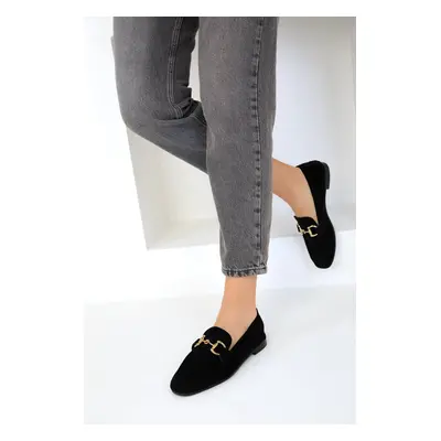 Soho Women's Black Suede Flats