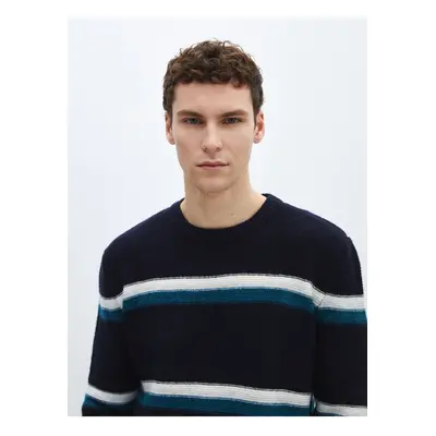 LC Waikiki Crew Neck Long Sleeve Striped Men's Knitwear Sweater