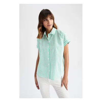 DEFACTO Regular Fit Short Sleeve Striped Poplin Shirt