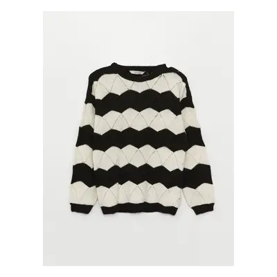 LC Waikiki Girls' Crew Neck Striped Long Sleeve Knitwear Sweater