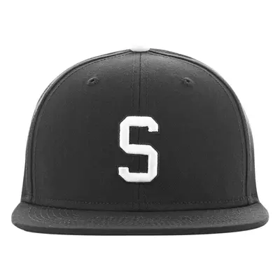 Letter Snapback