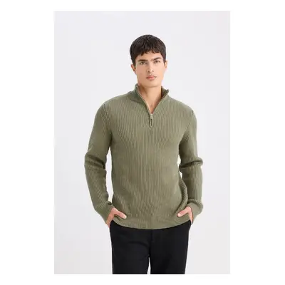 DEFACTO Standard Fit Regular Cut Bato Collar Zippered Basic Plain Knitwear Sweater