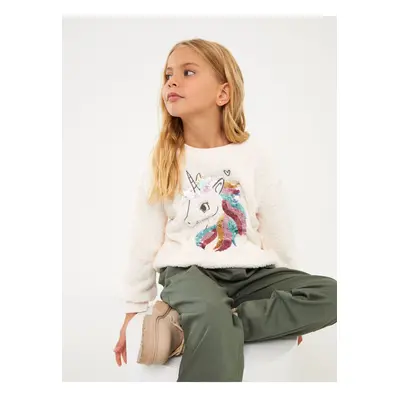 LC Waikiki Crew Neck Sequin Embroidered Plush Girls' Sweatshirt