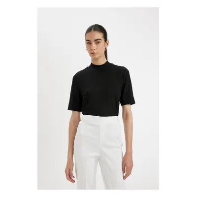 DEFACTO Half Turtleneck Smart Ribbed Camisole Basic Plain Short Sleeve T-Shirt