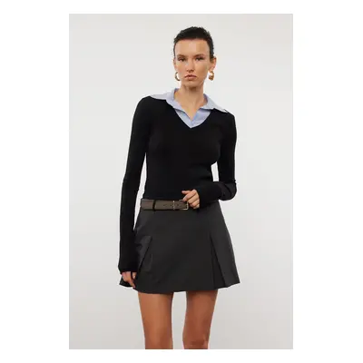 Trendyol Black Woven Detailed Shirt Collar Regular/Normal Fit Knitted Blouse