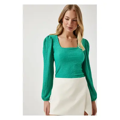 Happiness İstanbul Women's Green Square Neck Textured Knitted Blouse