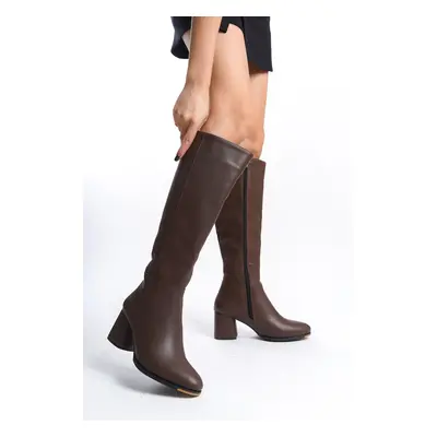 Capone Outfitters Oval Toe Side Zipper Coffee Heeled Women's Boots