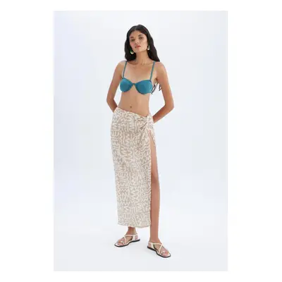 DEFACTO Fall in Love Patterned Slit Beach Skirt