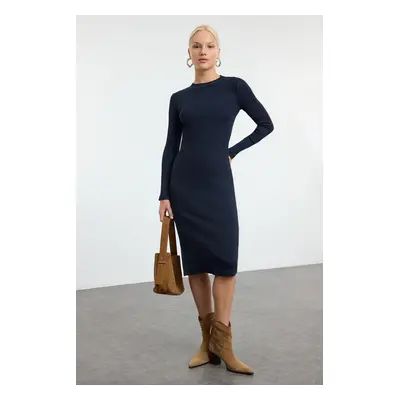 Trendyol Navy Blue Body-Styling Slit Crew Neck Midi Ribbed Flexible Knit Dress