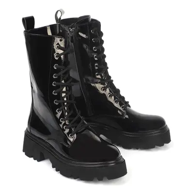 Capone Outfitters Round Toe Women's Boots with Zipper and Lace-up Trak Sole.