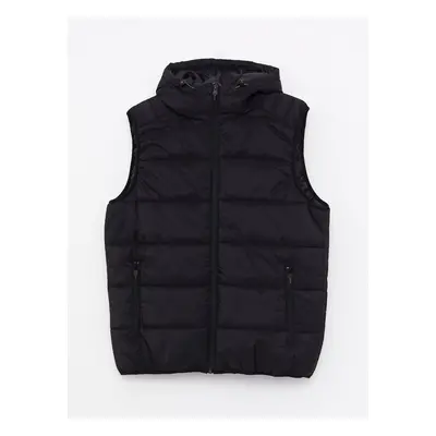 LC Waikiki Men's Standard Fit Hooded Puffer Vest