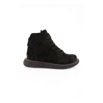 DGN Women's Lace-Up Boots