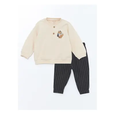 LC Waikiki Crew Neck Long Sleeve Printed Baby Boy Sweatshirt and Trousers 2-Piece Set