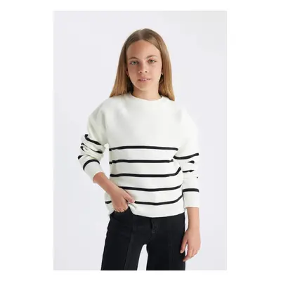 DEFACTO Girl Striped Crew Neck Knitwear Sweater