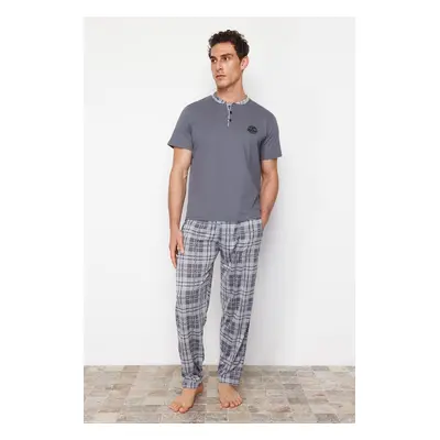 Trendyol Anthracite Regular Fit Plaid Knitted Pajama Set