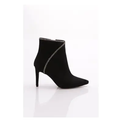 DGN M1112 Pointed Toe Thin Heeled Boots Black Suede