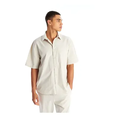 LC Waikiki Regular Fit Short Sleeve Poplin Men's Shirt