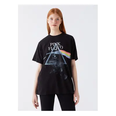 LC Waikiki Women's Crew Neck Pink Floyd Printed Short Sleeve T-Shirt