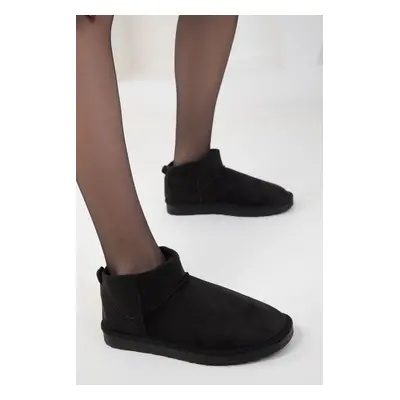 Soho Black Women's Boots & Bootie