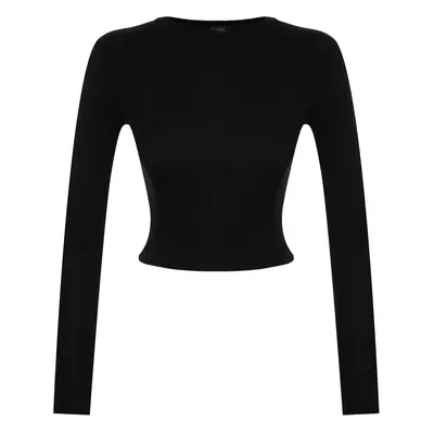 Trendyol Black Premium Viscose Crew Neck Crop Flexible Knitted Blouse