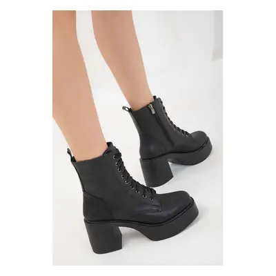 Soho Black Women's Boots & Bootie