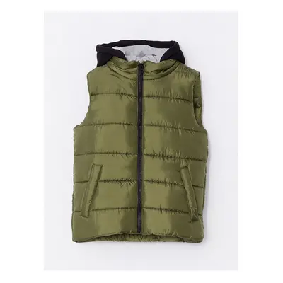 LC Waikiki Lw - Hooded Basic Boy Puffer Vest