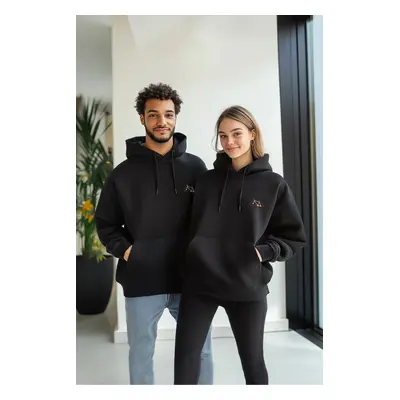 Trendyol Black Regular Cut Minimally Embroidered Polar Fleece/Warm Cotton Sweatshirt