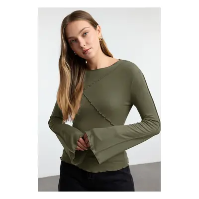 Trendyol Khaki Ribbed Detailed Fitted/Fits the Body Spanish Sleeve Knitted Blouse