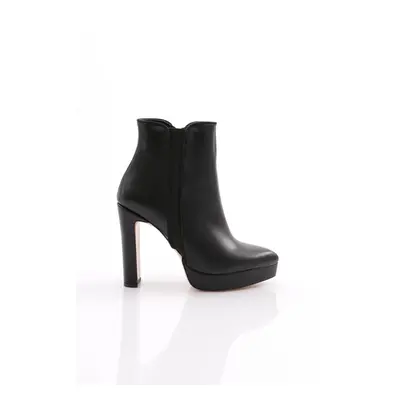 DGN Women's Heeled Boots Black