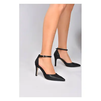 Fox Shoes Black Women's Heeled Shoes