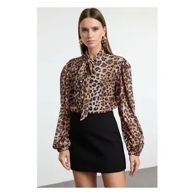 Trendyol Multicolored Leopard Printed Foam Knit Blouse