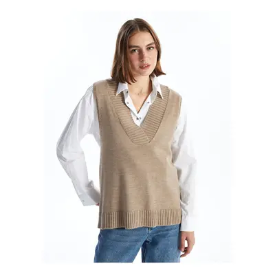 LC Waikiki Women's V-Neck Plain Knitwear Sweater