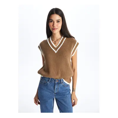 LC Waikiki Women's V-Neck Plain Knitwear Sweater