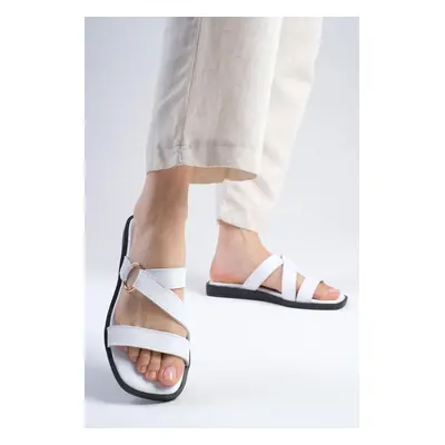 Mio Gusto Genuine Leather White Color Blunt Toe Women's Flat Slippers