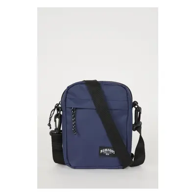 DEFACTO Men's Crossbody Bag