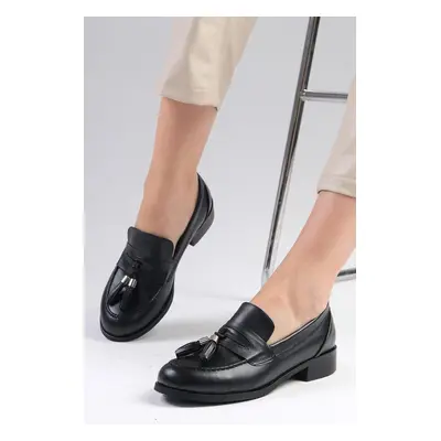 Mio Gusto Dylan Black Women's Oxford Flats Shoes