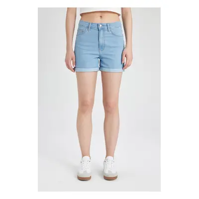 DEFACTO Normal Waist Folded Leg Basic Jean Shorts