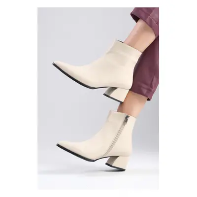 Mio Gusto Erika Women's Beige Color Sheepskin Für Lined Zipper Heeled Boots For Women.