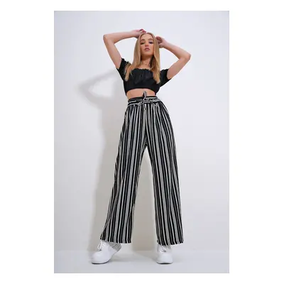 Trend Alaçatı Stili Women's Black Elastic Waist Patterned Palazzo Trousers