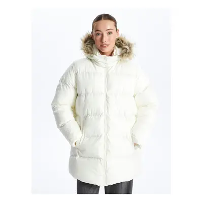 LC Waikiki Women's Hooded Plain Puffer Coat