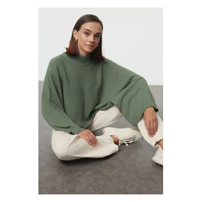 Trendyol Green Wide Pattern Bat Sleeve Knitwear Sweater