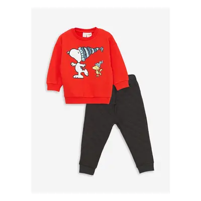 LC Waikiki Crew Neck Long Sleeve Snoopy Printed Baby Boy Sweatshirt and Tracksuit Bottom 2-Set