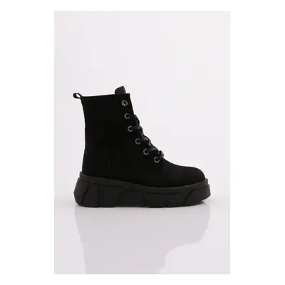 DGN Women's Zipper and Lace-Up Thick Sole Boots.