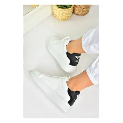 Fox Shoes White/black Women's Casual Sneakers